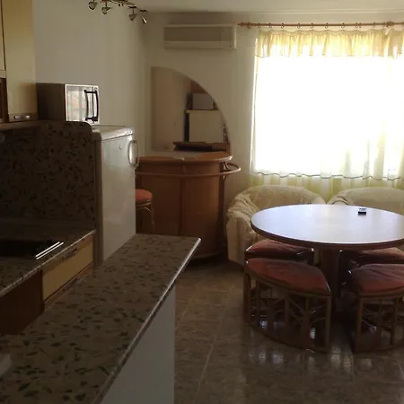 Apartamento Bravo 1-vichevi *