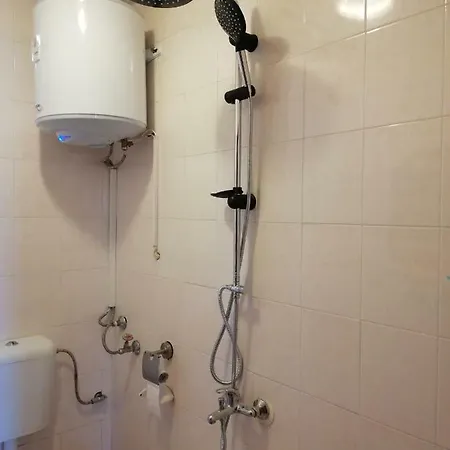 Bravo 1-vichevi Apartamento *