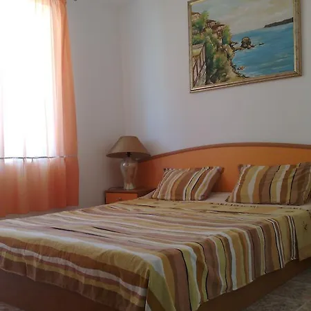 Apartament Bravo 1-vichevi *