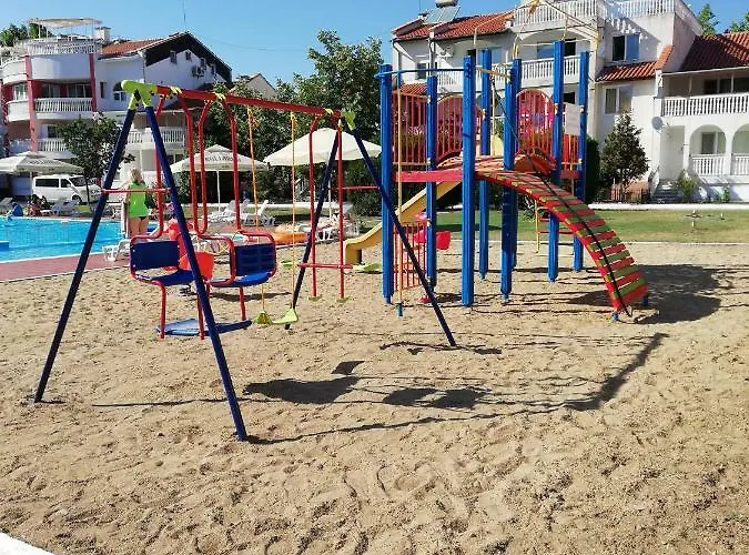 Bravo 1-vichevi 公寓 *