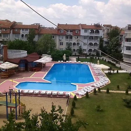 Bravo 1-vichevi * Σάνι Μπιτς