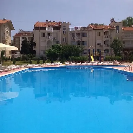 Bravo 1-vichevi * Σάνι Μπιτς