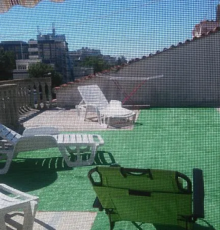 Bravo 1-vichevi Σάνι Μπιτς