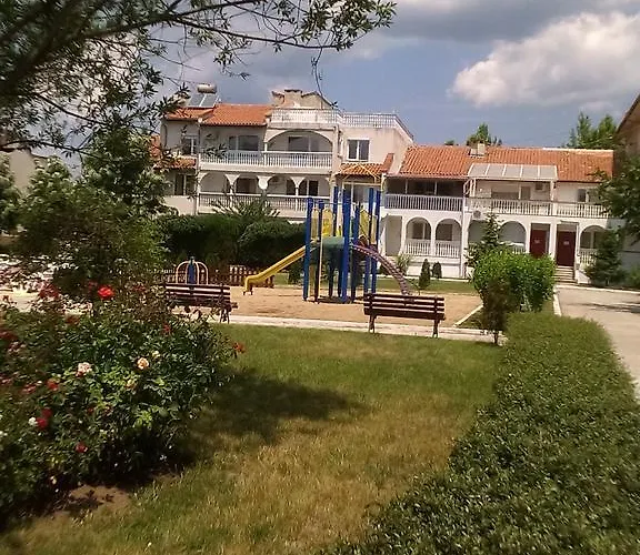 Bravo 1-vichevi Апартаменти Сонячний Берег