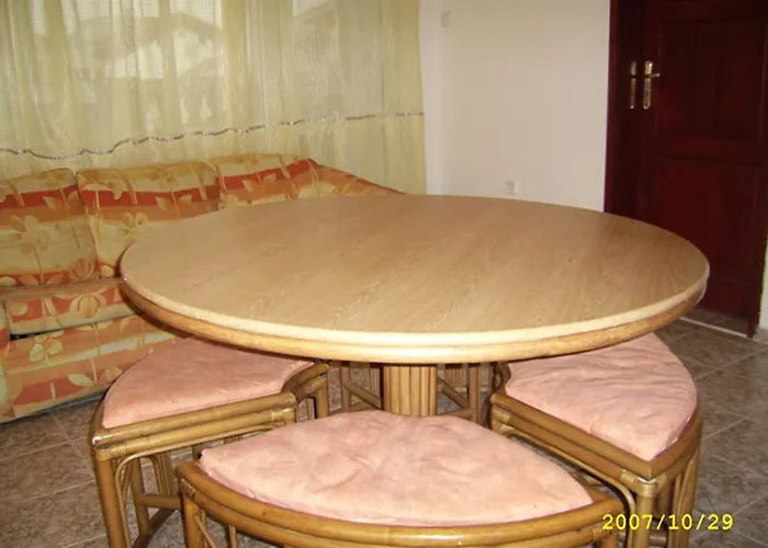 Bravo 1-vichevi Сонячний Берег